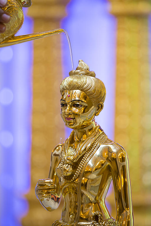 03_abhishek2_large