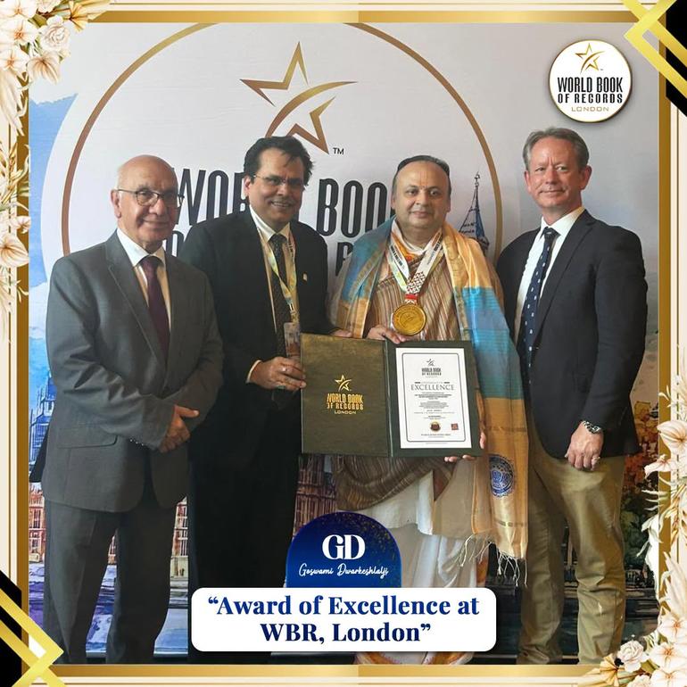 Dwarkeshlalji Maharajshri Honoured