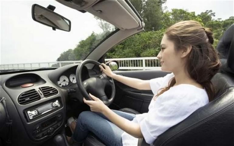 Female Drivers in UK-1