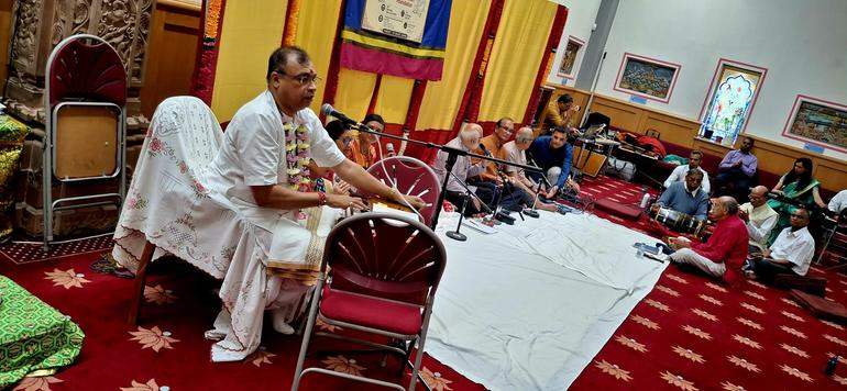 GHS Bhajan Sammelan-- Pravachan by Pujya Bharat Rambhaktji
