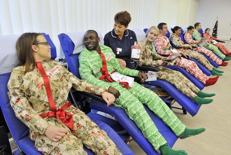 NHS_Blood_and Transplant calls for 200,000 blood donors this Christmas_blood donor centre_15