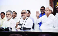 nitish-kumar-lalu-prasad 1 nitish-kumar-lalu-prasad 1