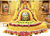 On the first day of Shravan, Somnath Mahadev is adorned with yellow flowers.