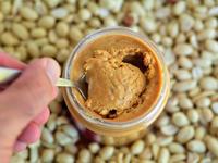 Peanut-based foods to babies-1 Peanut-based foods to babies-1