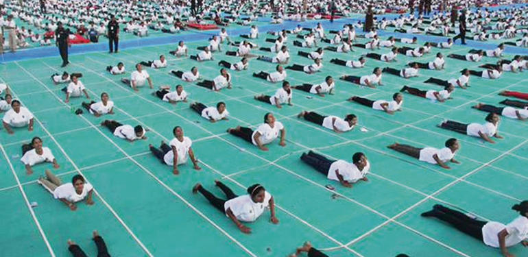 politicians-yogaday