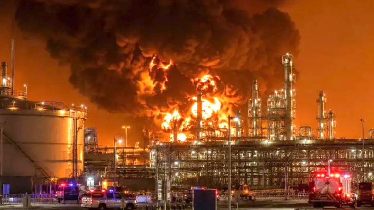 qatar-lng-explosion_V_jpg--1280x